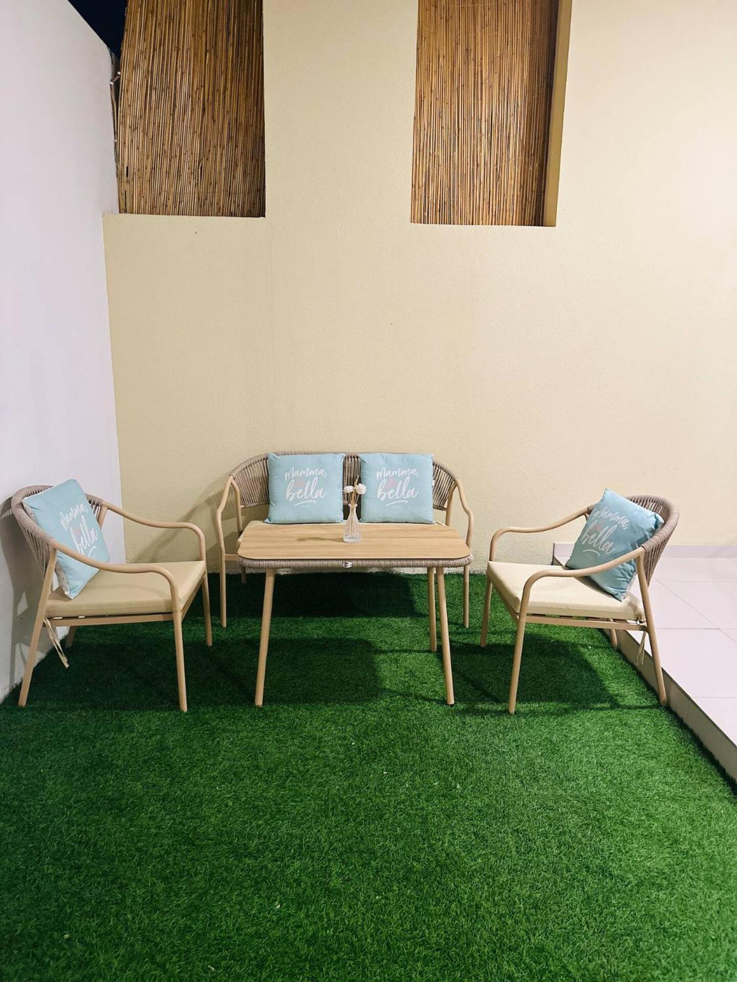 Villa Victoria Damac Hills 2 Family Retreat With Waterpark And Petting Farm Dubai Bagian luar foto